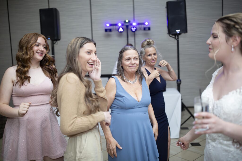 hiring a wedding dj